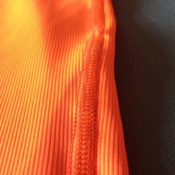 UNDER ARMOUR THANK - Picture 6 of 8